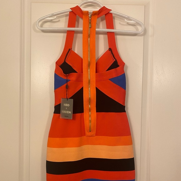 x Naven Robyn Dress - NBD - Picture 3 of 3